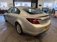 Vauxhall Insignia 2.0 CDTi ecoFLEX Design Euro 5 (s/s) 5dr 4
