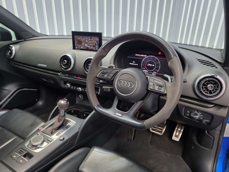 Audi RS3 2.5 TFSI Audi Sport Edition Saloon 4dr Petrol S Tronic quattro Euro 6 (s/s) 28
