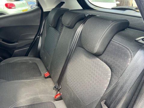 Ford Fiesta 1.0T EcoBoost Titanium Auto Euro 6 (s/s) 5dr 29