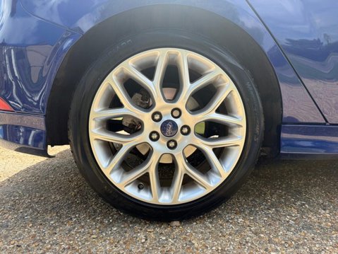 Ford Focus 1.5 TDCi Zetec S Hatchback 5dr Diesel Manual Euro 6 (s/s) (120 ps) 22