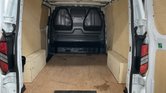 Ford Transit Custom SWB L1H1 Low Roof Limited 320 Air Con Alloys Sensors EURO 6 5