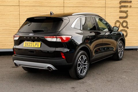 Ford Kuga TITANIUM EDITION 2