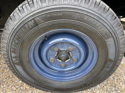 Land Rover Defender 2.4 TDCi Pickup 2dr Diesel Manual 4WD SWB Euro 4 (122 bhp) 27