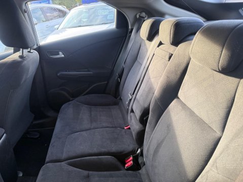 Honda Civic 1.8 i-VTEC ES Euro 5 (s/s) 5dr 25
