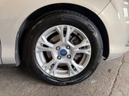 Ford B-Max 1.5 TDCi Zetec Euro 5 5dr 22