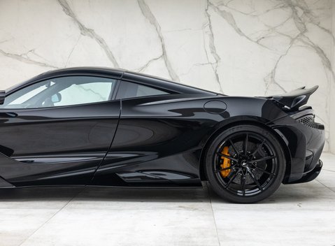 McLaren 765LT 47