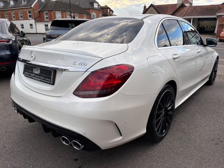 Mercedes-Benz C43 3.0 V6 AMG Edition (Premium) Saloon Petrol G-Tronic+ 4MATIC Euro 6 (390ps) 13