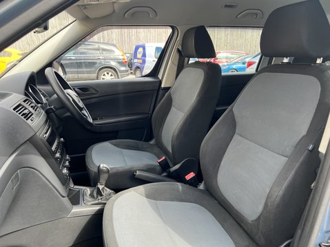 Skoda Yeti 2.0 TDI S SUV 5dr Diesel Manual 4WD Euro 5 (110 ps) 18