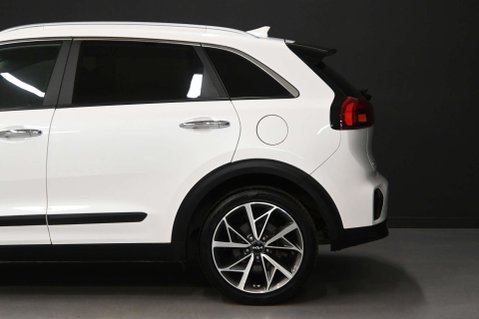 Kia Niro 1.6 Niro 3 HEV Semi-Auto 5dr 41