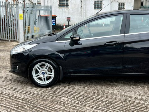 Ford Fiesta ZETEC 15