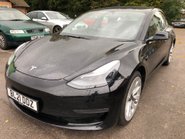 Tesla Model 3 LONG RANGE AWD 45,000m black vegan leather, 19 inch alloys 14