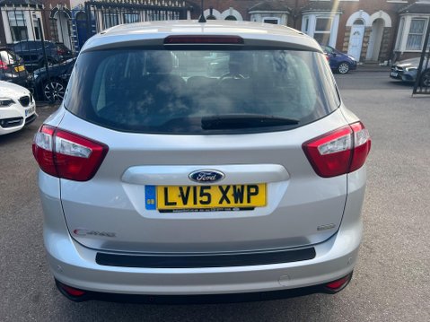 Ford C-Max 1.0T EcoBoost Titanium Euro 5 (s/s) 5dr 9