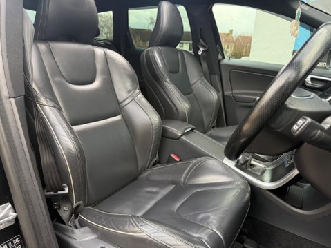 Volvo XC60 2.0 D4 R-Design Lux Nav Euro 6 (s/s) 5dr 44