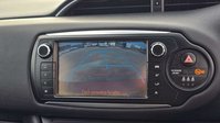 Toyota Yaris 1.5 VVT-h Design Hatchback 5dr Petrol Hybrid E-CVT Euro 6 (101 ps) 33