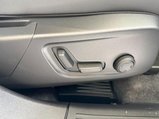 Volvo XC40 2.0 B4 MHEV Plus Dark DCT Auto Euro 6 (s/s) 5dr 24
