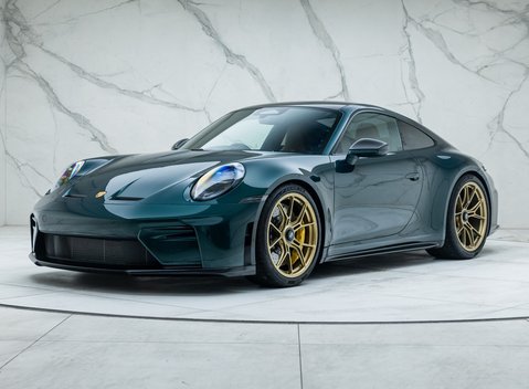 Porsche 911 GT3 TOURING (992.2) 1