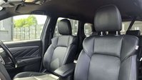 Mitsubishi Outlander 2.4h TwinMotor 13.8kWh 4h SUV 5dr Petrol Plug-in Hybrid CVT 4WD Euro 6 (s/s 35