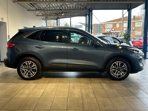 Ford Kuga 1.5T EcoBoost Titanium Edition Euro 6 (s/s) 5dr 2