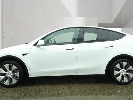 Tesla Model Y SUV 5dr Electric Auto RWD (346 ps)