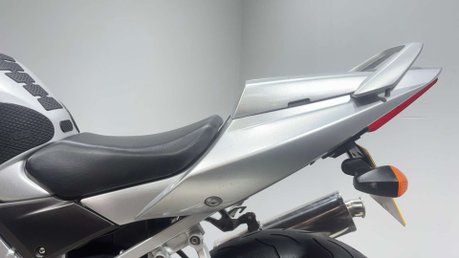 Suzuki SV650 SV650 2003 31K LONG MOT PERFECT A2 BIKE VTWIN SERVICED 650CC 44