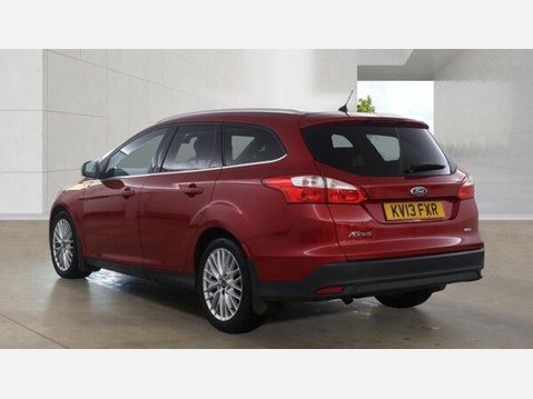 Ford Focus 1.0T EcoBoost Zetec Euro 5 (s/s) 5dr 4