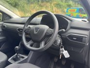 Dacia Sandero 1.0 Sandero Essential SCe 5dr 14