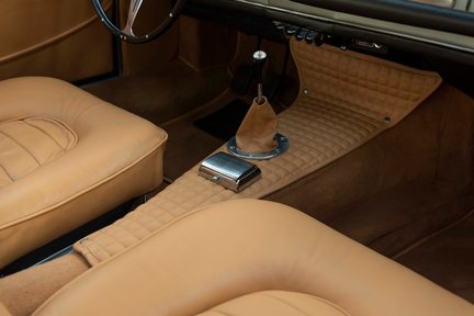 Maserati 3500GT Gran Turismo Series II 33