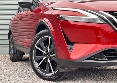 Nissan Qashqai DIG-T TEKNA MHEV 2