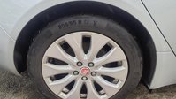 Jaguar XE 2.0d Portfolio Saloon 4dr Diesel Auto Euro 6 (s/s) (163 ps) 3
