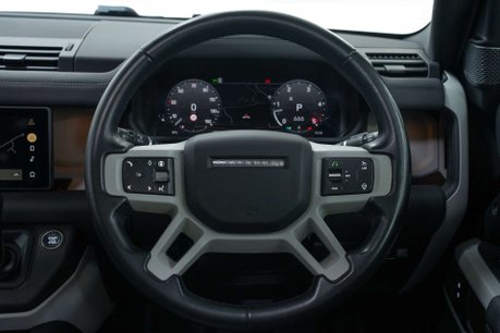 Land Rover Defender 3.0 Defender XS Edition D MHEV A 4WD 5dr 24