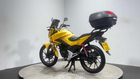 Honda CB GLR125 2018 21K GOOD RUNNING PROJECT BIKE CBF125 125CC LEARNER BIKE 6