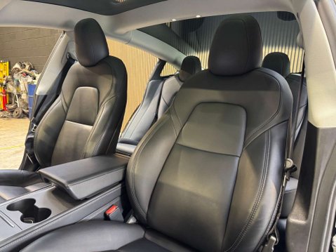 Tesla Model 3 Model 3 Long Range AWD 4WD 4dr 60