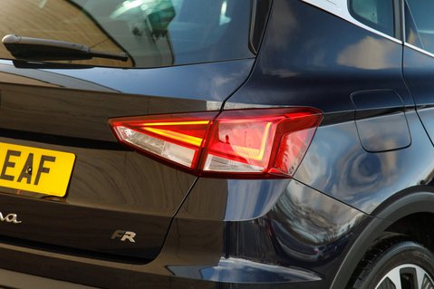 SEAT Arona ECOTSI FR SPORT 9