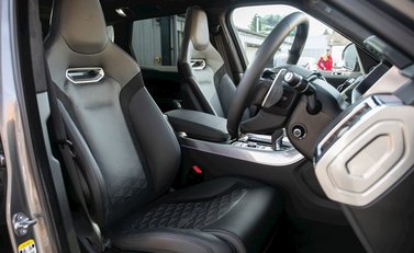Land Rover Range Rover Sport 5.0 SVR 12