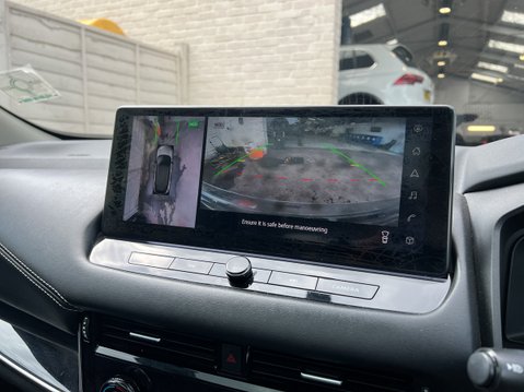 Nissan Qashqai 1.3 DIG-T MHEV N-Connecta SUV 5dr Petrol Hybrid XTRON Euro 6 (s/s) (158 ps) 30