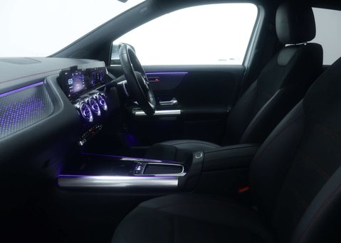 Mercedes-Benz EQA 250+ AMG LINE EXECUTIVE 52