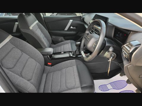 Citroen C4 PURETECH SENSE S/S 11