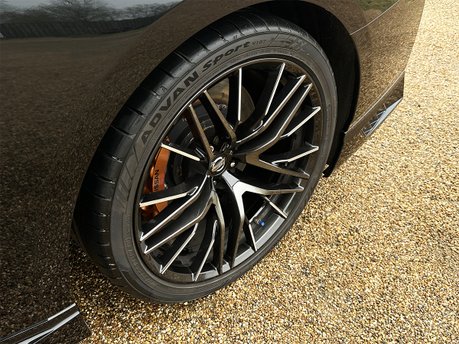 Nissan GT-R RECARO 42