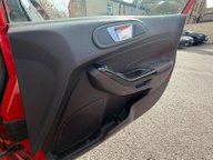 Ford Fiesta ZETEC 15