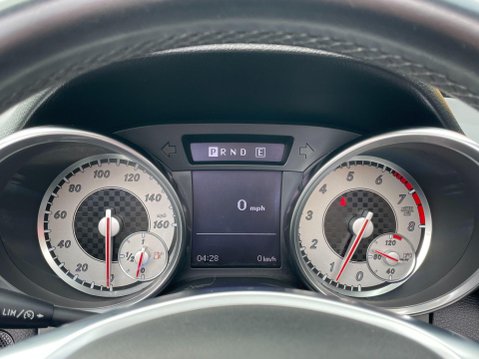 Mercedes-Benz SLK 1.8 SLK200 BlueEfficiency AMG Sport G-Tronic+ Euro 5 (s/s) 2dr 33