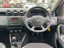 Dacia Duster 1.0 Duster Essential TCe 4x2 5dr 18