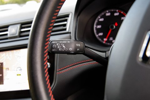 SEAT Arona TSI FR 17
