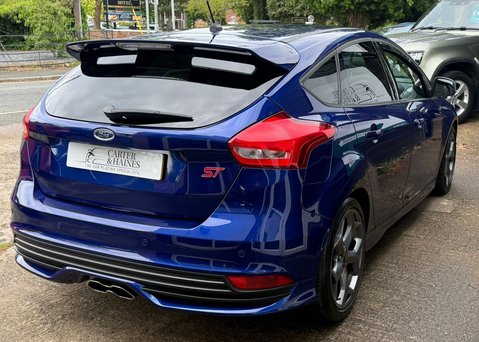 Ford Focus 2.0T EcoBoost ST-3 Hatchback 5dr Petrol Manual Euro 6 (s/s) (250 ps) 6