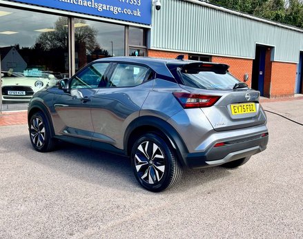 Nissan Juke 1.0 Juke Acenta Premium DiG-T 5dr 9