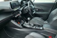 Peugeot 2008 1.2 PURETECH S/S GT LINE STUNNING CAR! APPLE CARPLAY! ANDROID AUTO! 18