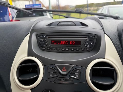 Ford Ka 1.2 Edge Euro 5 (s/s) 3dr 25