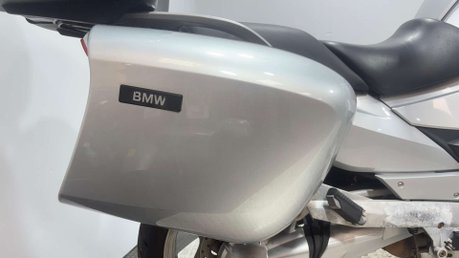 BMW R 1200 RT 2009 68K PROJECT BIKE SPARES OR REPAIR 1200CC COMMUTER TOURER 17
