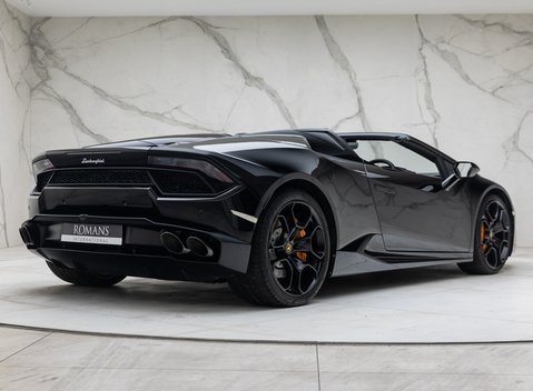 Lamborghini Huracan Spyder LP 580-2 5