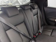 Nissan Juke TEKNA XTRONIC 17
