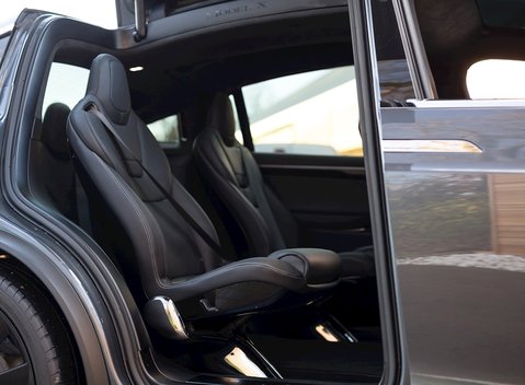 Tesla Model X X P100 15
